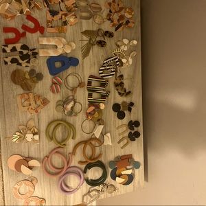 30+ earrings